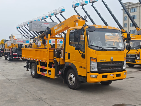 Sinotruk Howo 20-meter three-in-one multi-functional aerial work platform truck