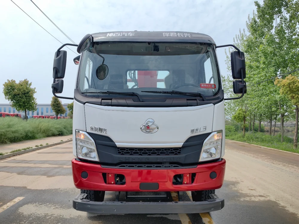 Liuzhou Chenglong Wrecker Truck with Crane