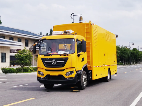 Аварийно-спасательный автомобиль для дренажных работ Dongfeng Kinland 4×2