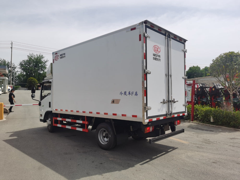 ISUZU EC7 Refrigerated Truck For Sale