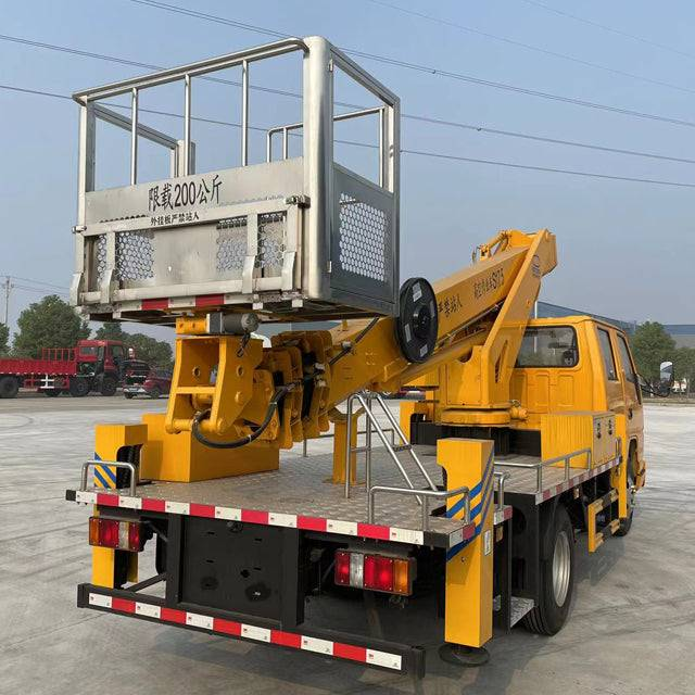 16 meters Jiangling 4×2 16m Telescopic Boom Aerial Work Vehicle