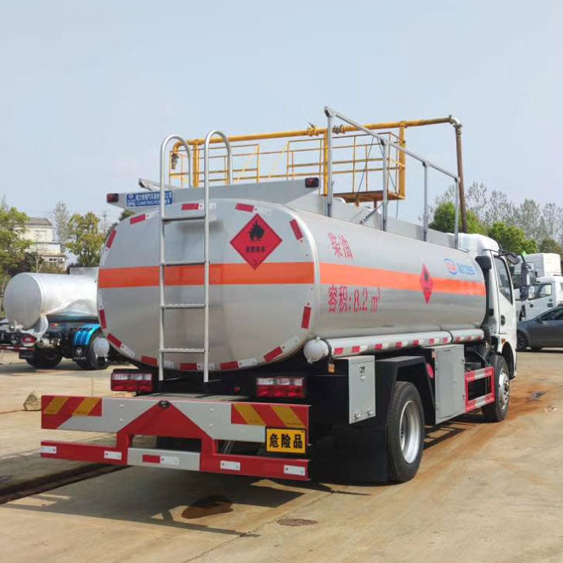 Dongfeng 4X2 10000L Oil Tank Truck For Sale