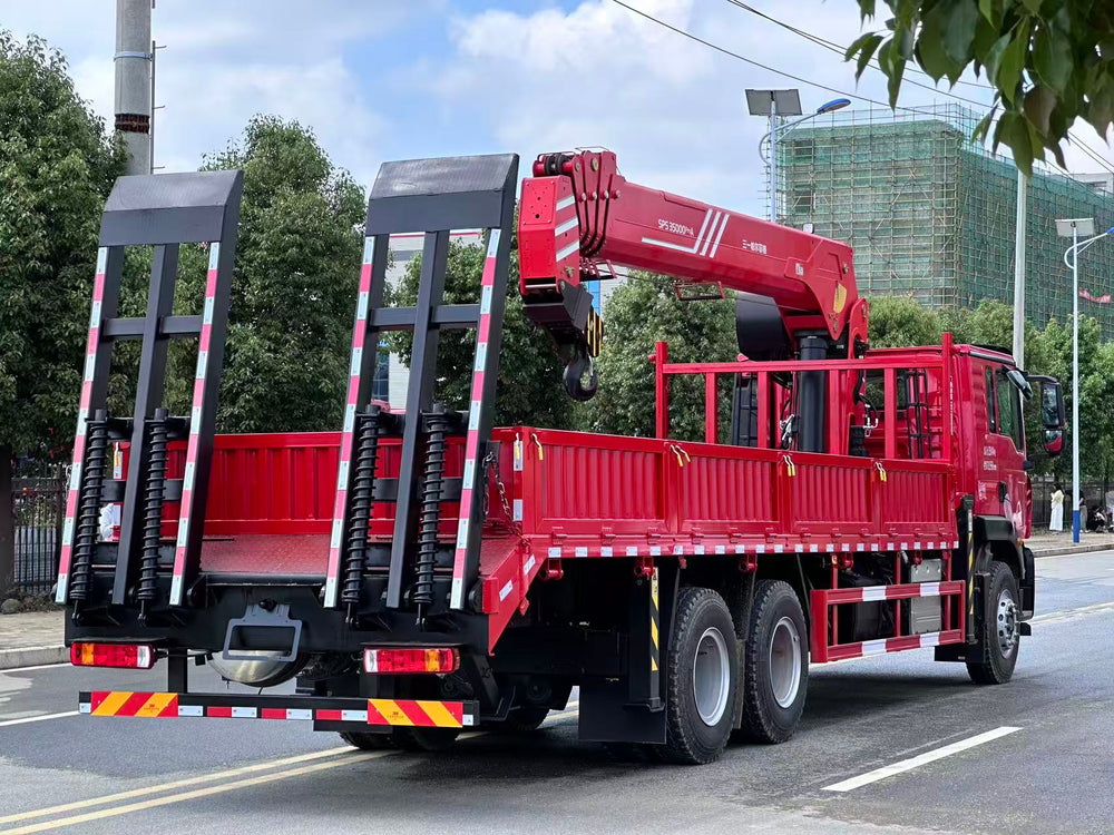 HOWO 6×4 Palfinger14T Telescopic Boom Crane For Sale