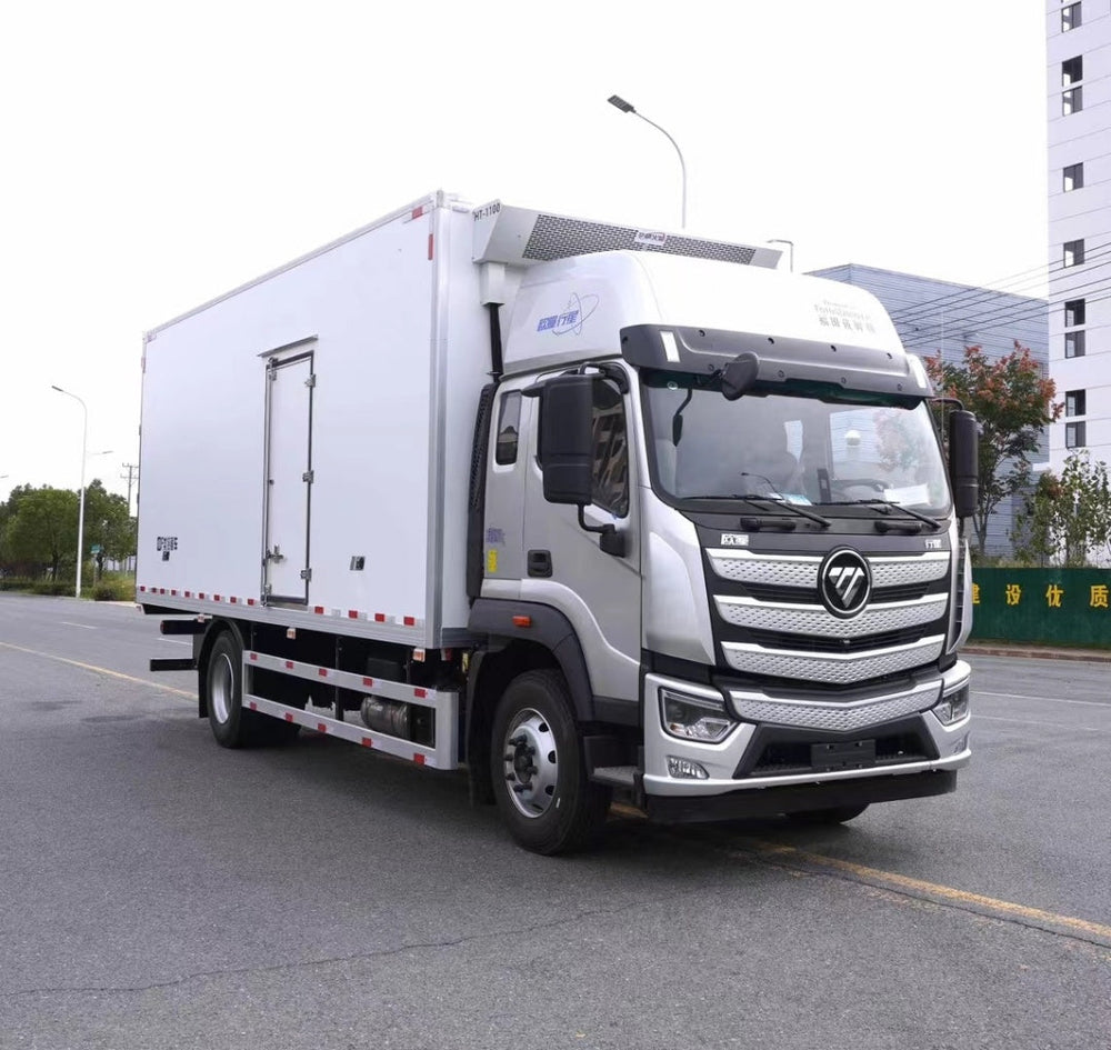 FOTON 6.8m E6 300HP Refrigerated Truck For Sale