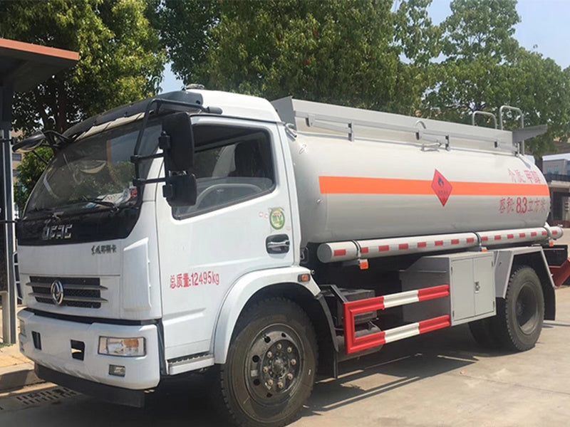 Dongfeng Dolika 8.3 Cubic Meter Methanol Tanker