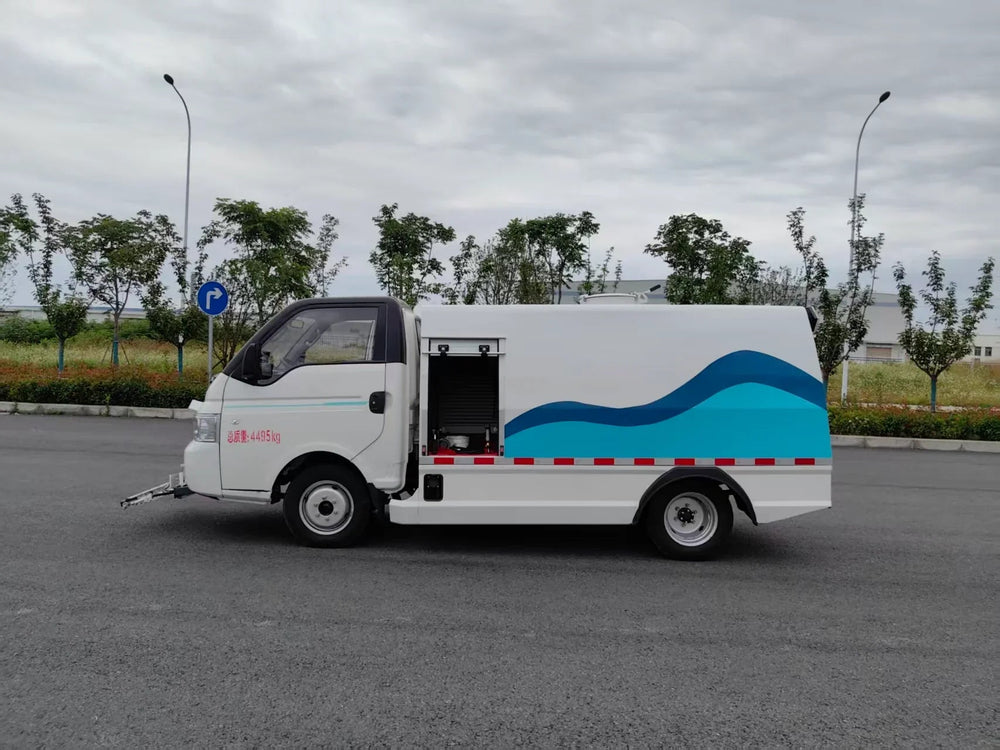 4.5T EV Road Maintenance Truck For Sale