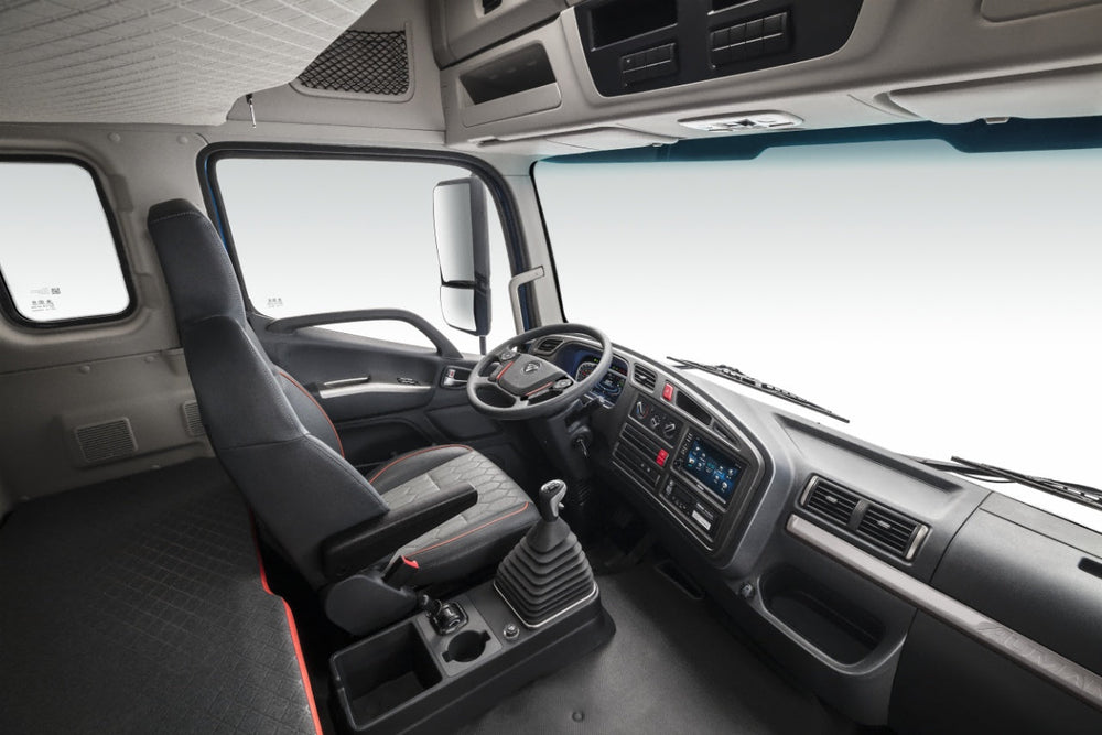 FOTON 6.8m E6 300HP Refrigerated Truck For Sale
