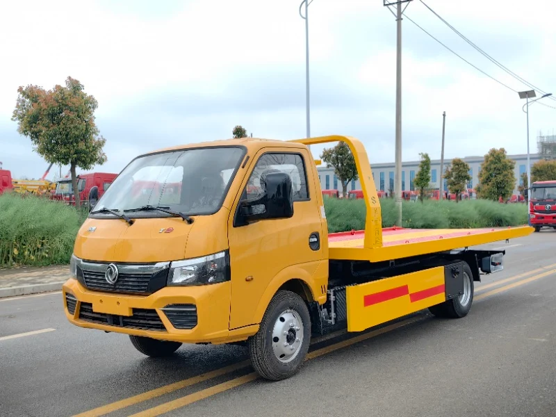 Dongfeng Tuyi Mini Wrecker Truck