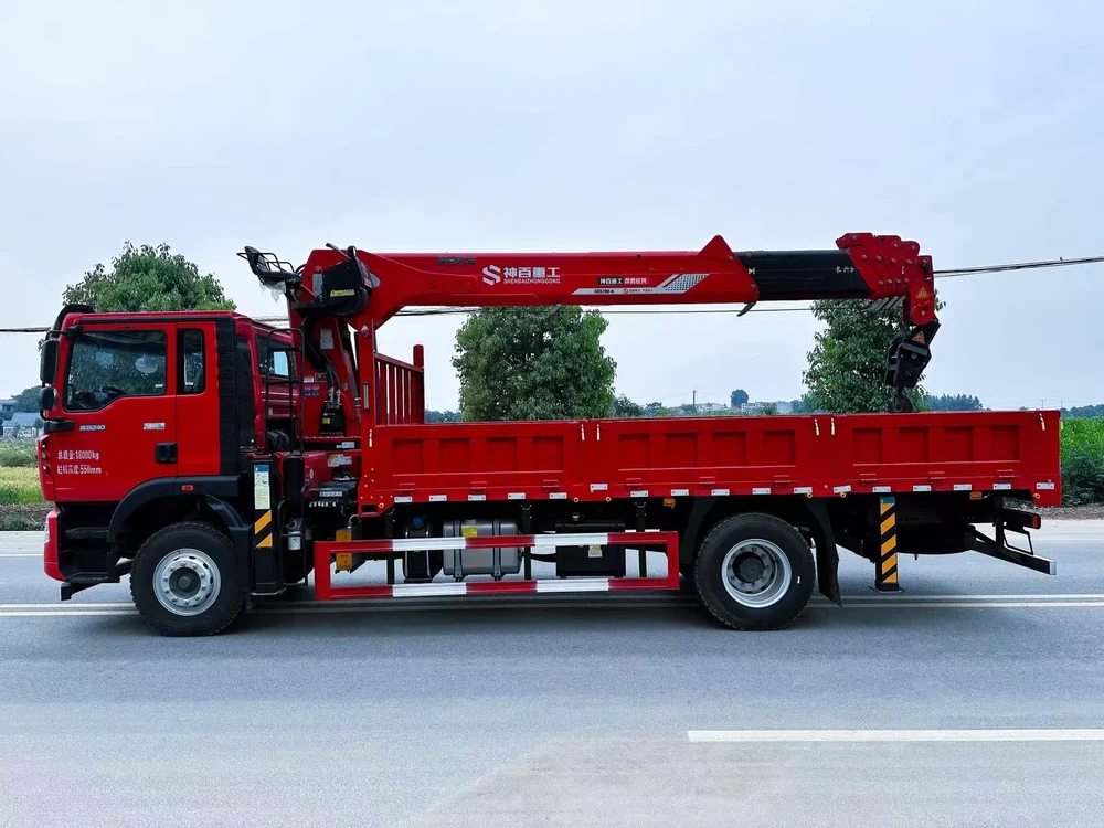 HOWO Changxing 8-ton 6-section Boom Truck Mounted Crane
