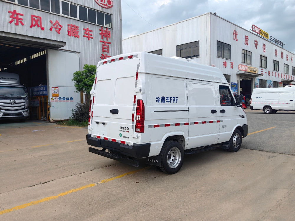 IVECO Short-base High Top Refrigerated Van（New Model）For Sale