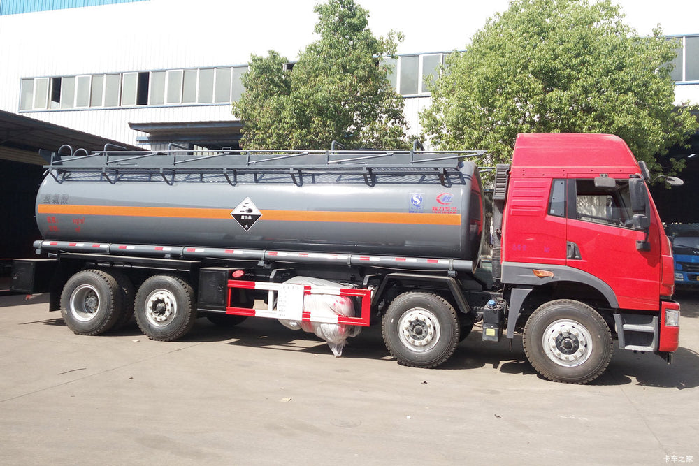 FAW Qingdao J6P HCl Tank Truck - Full Side Profile