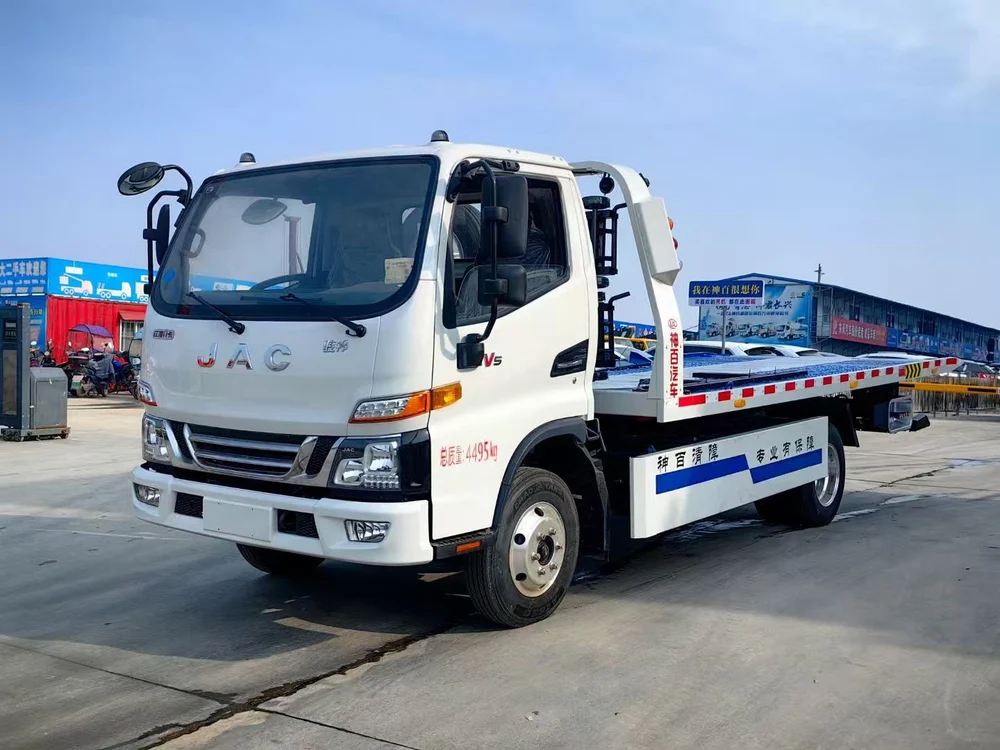 JAC 4×2 Light Duty Flatbed Wrecker Truck 4.5 Ton for Road Recovery