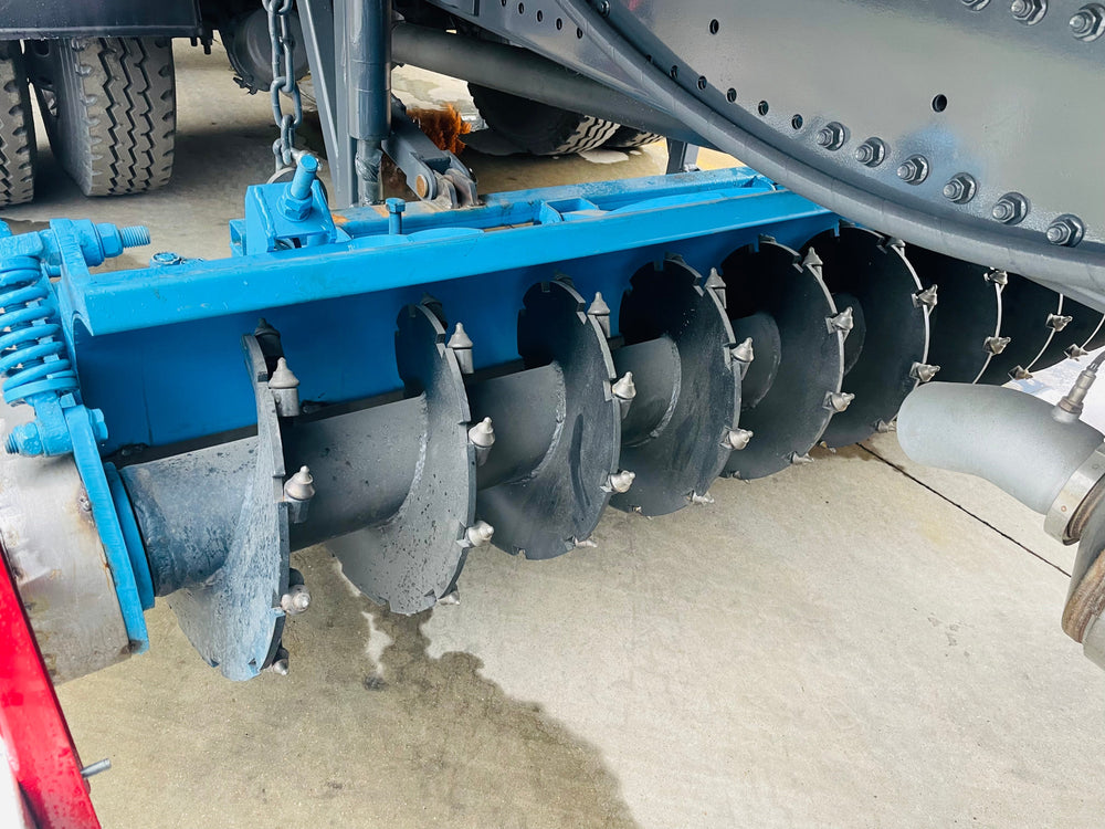 HOWO Multi-functional Ice Breaking & Snow Removal Truck For Sale
