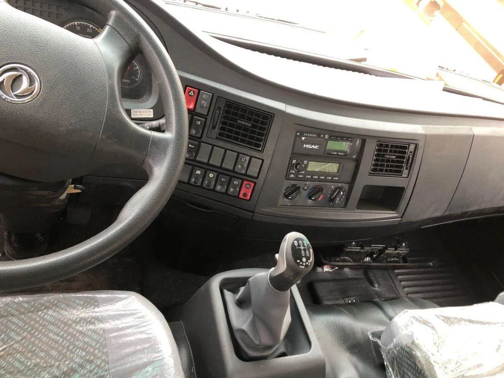 Dongfeng Tow Truck (10-13T)