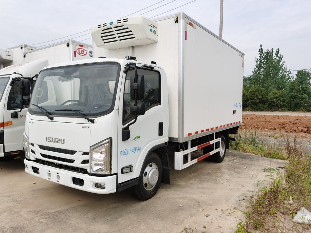 ISUZU EC7 Refrigerated Truck For Sale