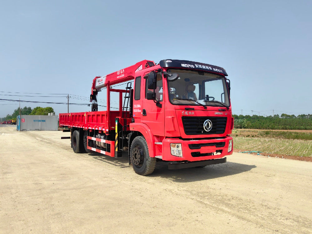 Продается кран-манипулятор DongFeng с телескопической стрелой и подъемной осью.