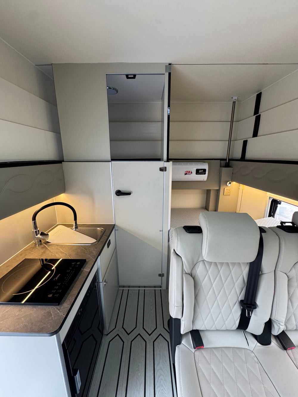 Changan Hunter Dielan Pop-Up Roof RV — EREV 4WD Hardcore