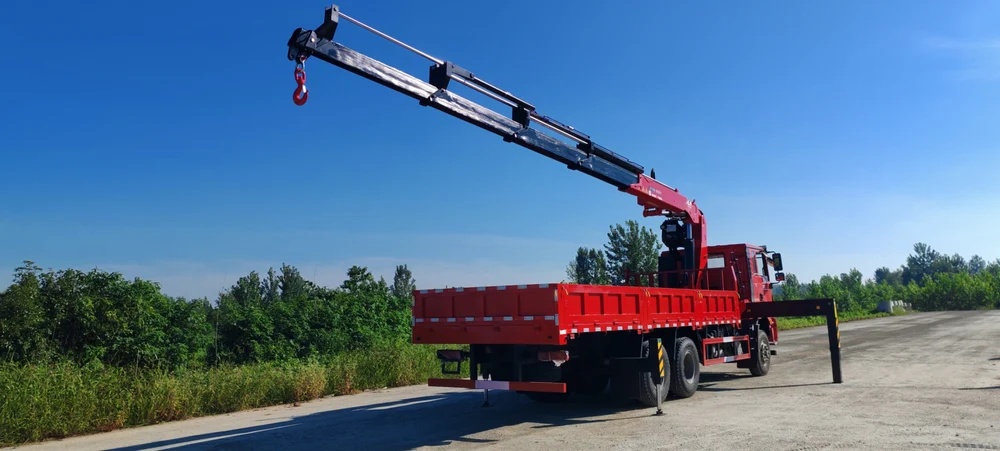 Shacman Changxing 12 Ton Folding Arm Crane Truck