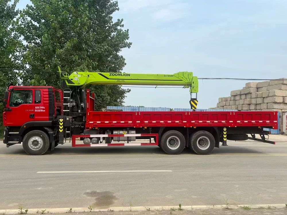 HOWO TX 6×4 - Zoomlion 14 Ton 5-Section Truck Mounted Crane