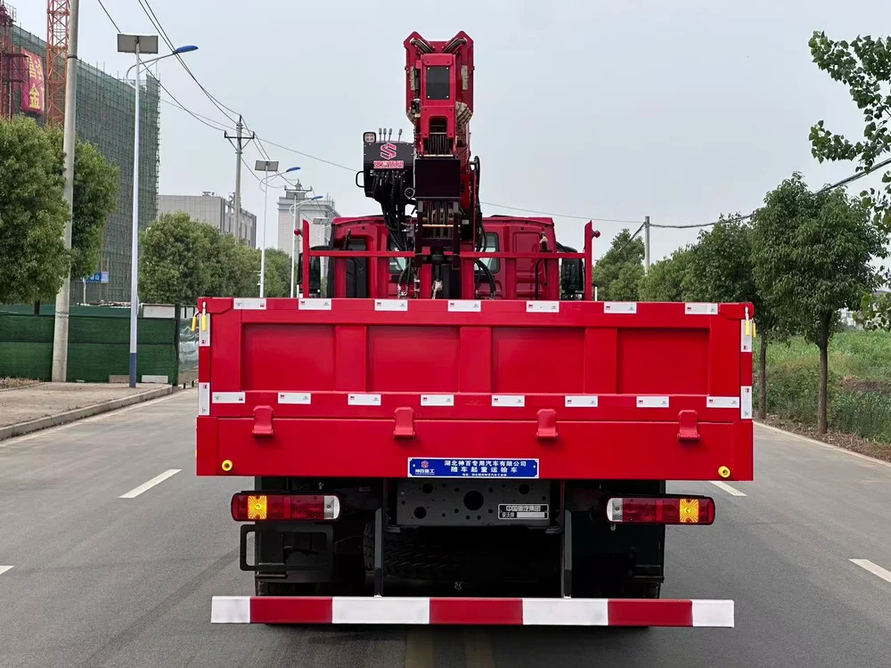 HOWO TX Changxing 12-ton 6-section Boom Truck mounted Crane