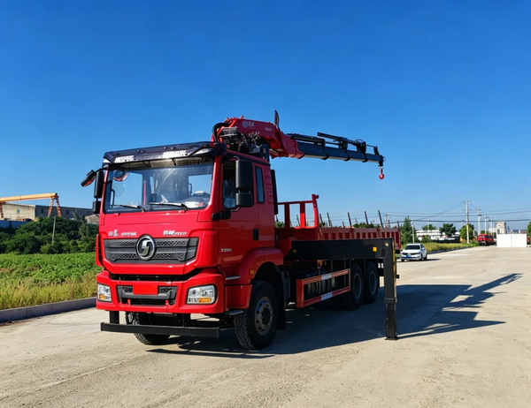Shacman Changxing 12 Ton Folding Arm Crane Truck