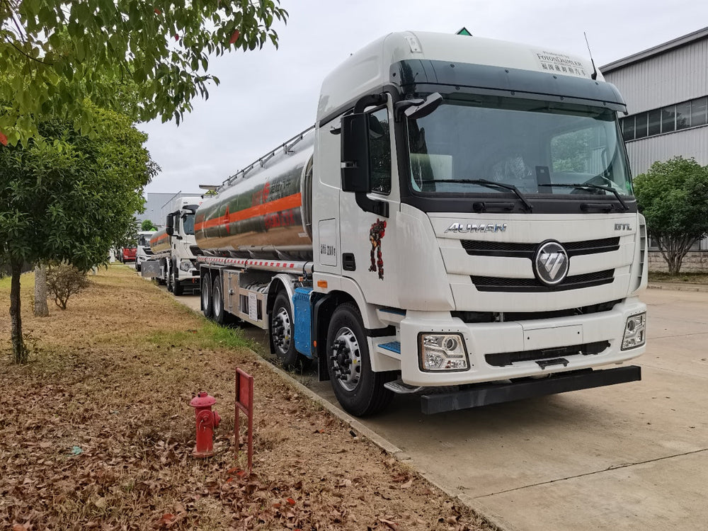 FOTON 8×4 30m³ Aluminum Alloy Fuel Tank Truck For Sale