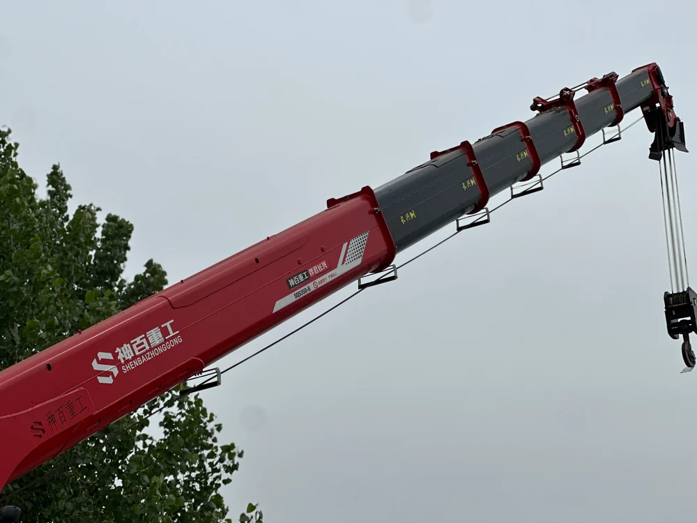 HOWO TX Changxing 12-ton 6-section Boom Truck mounted Crane