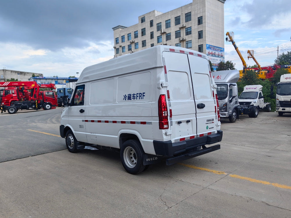 IVECO Short-base High Top Refrigerated Van（New Model）For Sale