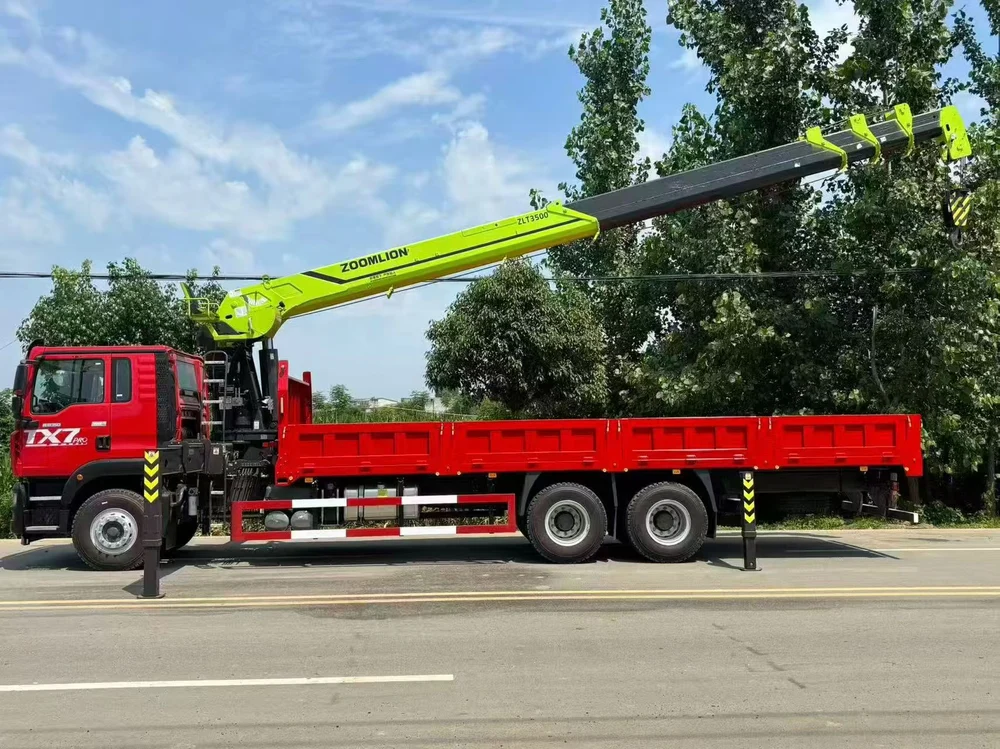 HOWO TX MAN Engine 350HP - Zoomlion New 14 Ton 5-Section Truck Mounted Crane