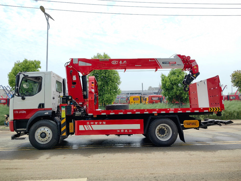 DongFeng 8T Wrecker Truck with 8T CX Crane For Sale