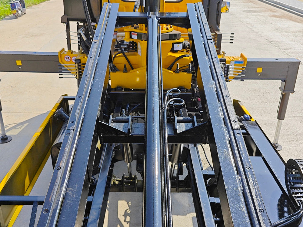 DongFeng  4X2 Wrecker truck 5T Telescopic Boom Crane For Sale