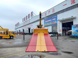 Sitrak 23 Ton Wrecker With Crane