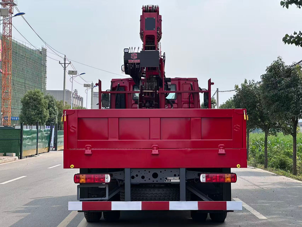 New HOWO TX Single-Bridge Crane Truck | Weichai 270HP | Changxing 8T 5-Section Boom