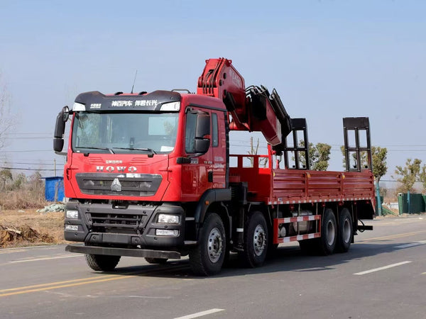 HOWO 350HP 10-40T Knuckle Boom Crane For Sale