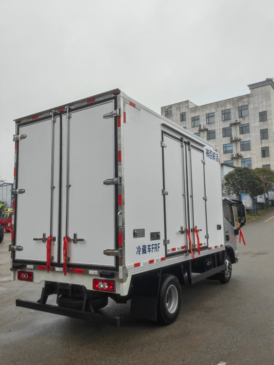 FOTON 4.2m 120HP Refrigerated Truck For Sale